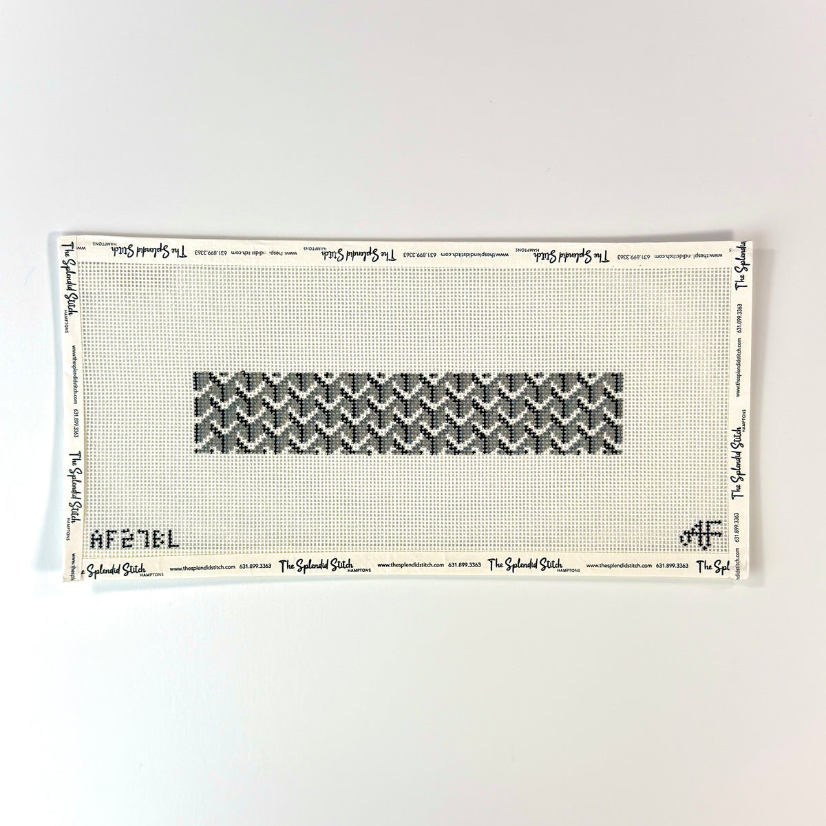 Y Pattern Keychain Black – The Splendid Stitch